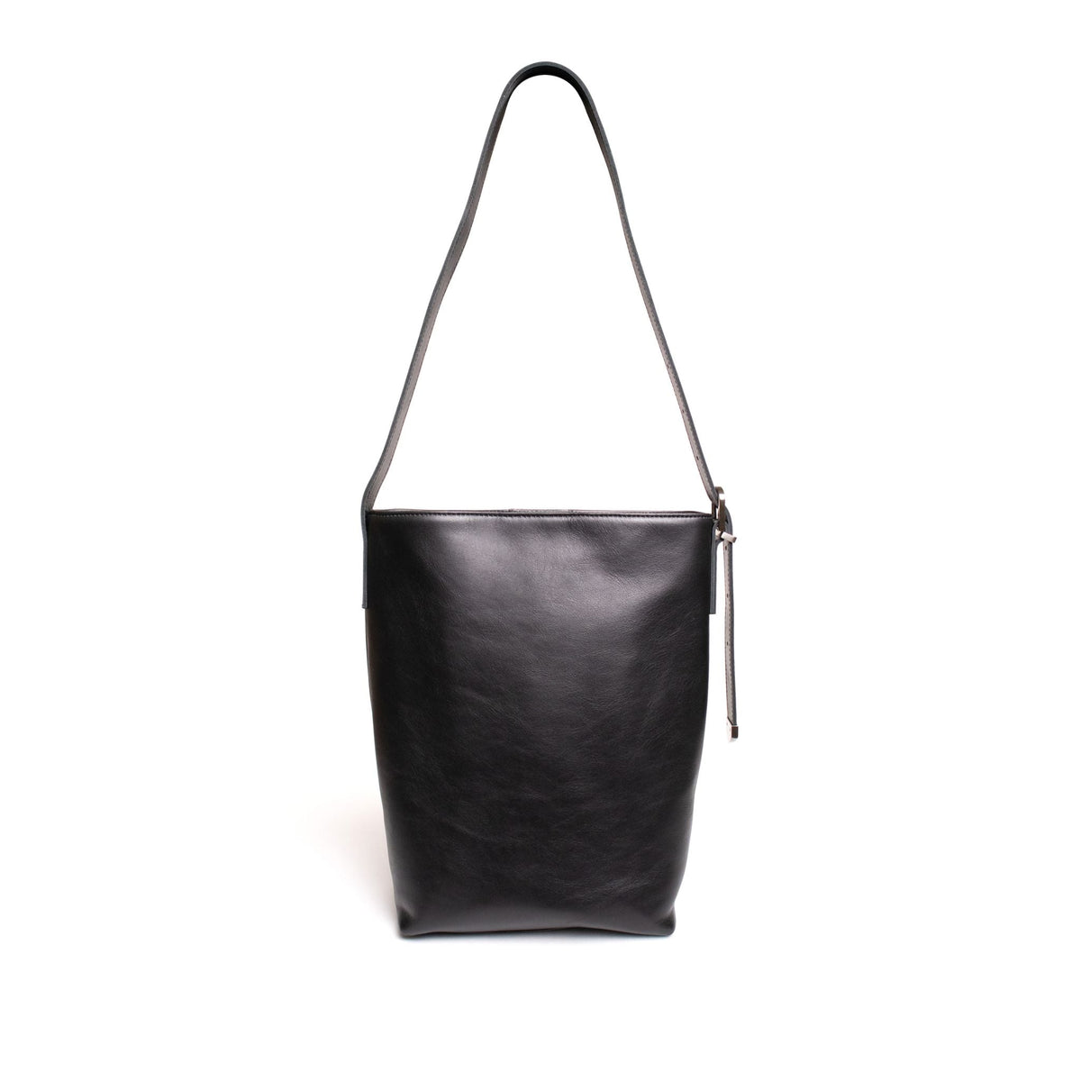 Andar Bucket Tote - The Sadie