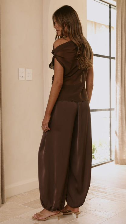 Zabella Sheer Off Shoulder Top - Chocolate