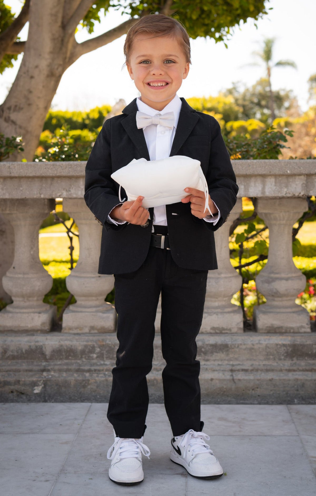 Benjamin Suit Set ~ Black Linen