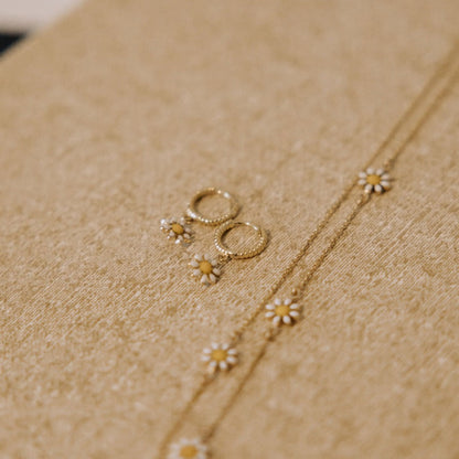 Carolina Daisy Hoop Earrings