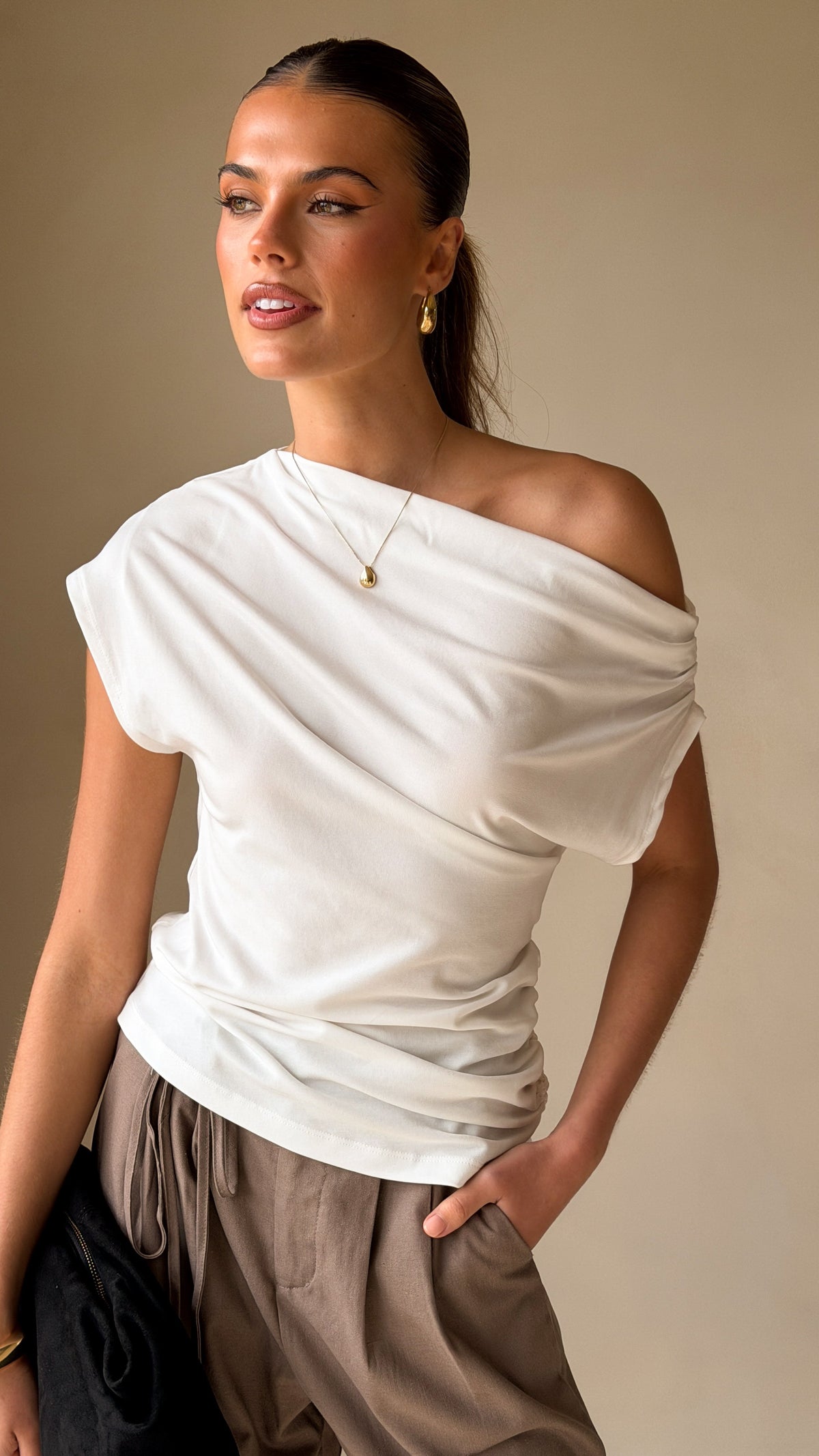 Ruby Off The Shoulder Tee - White