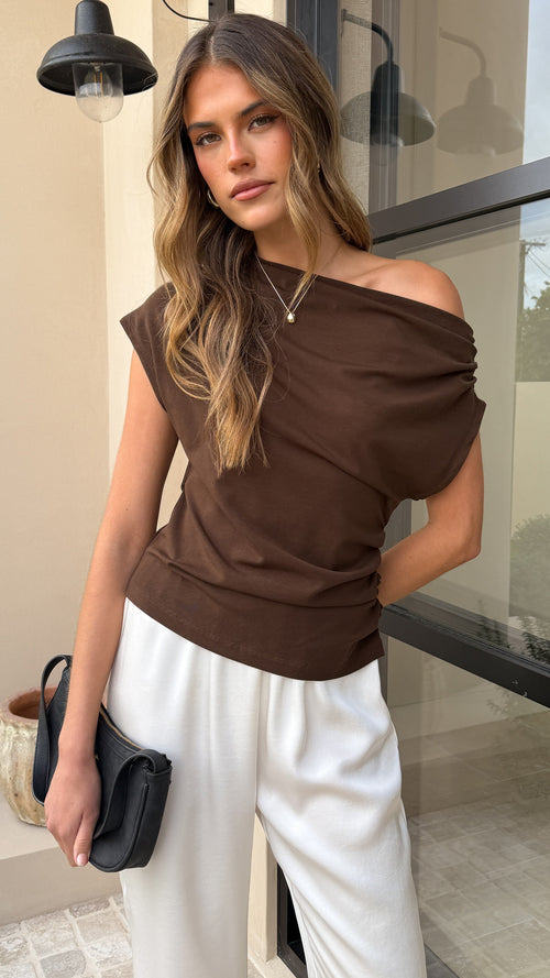 Ruby Off The Shoulder Tee - Chocolate